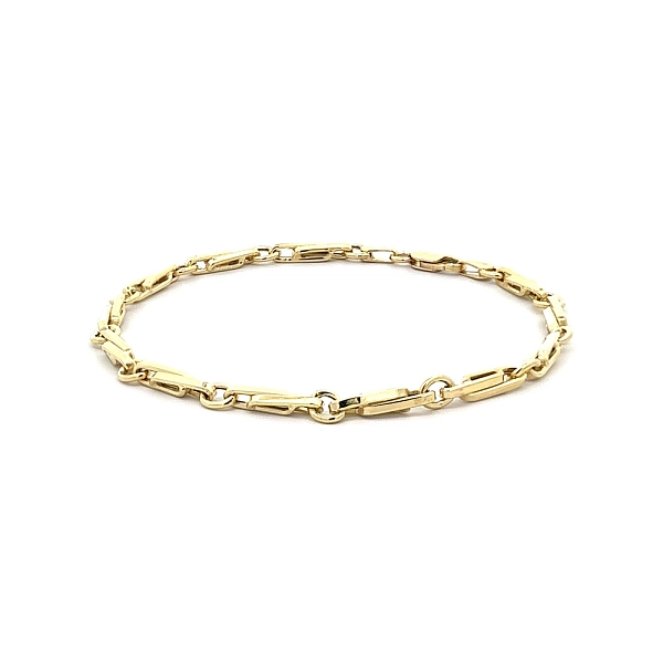 Goldarmband mit elegantem Kettendesign