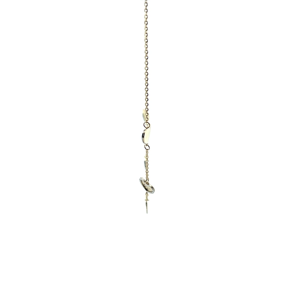 Goldene Halskette mit Herzen