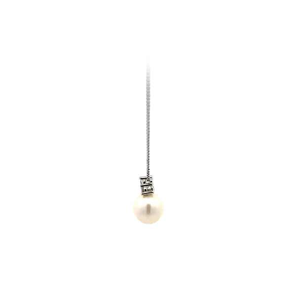 Halskette mit Weißgoldperle