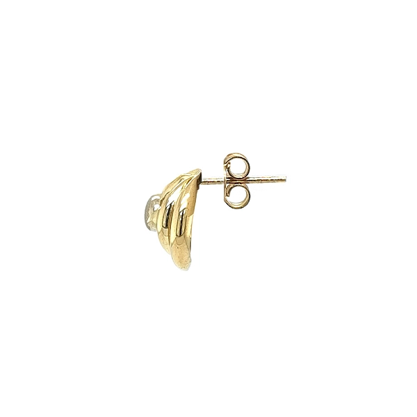 Zeitlose Ohrringe mit Goldkugel und einzigartigem Design