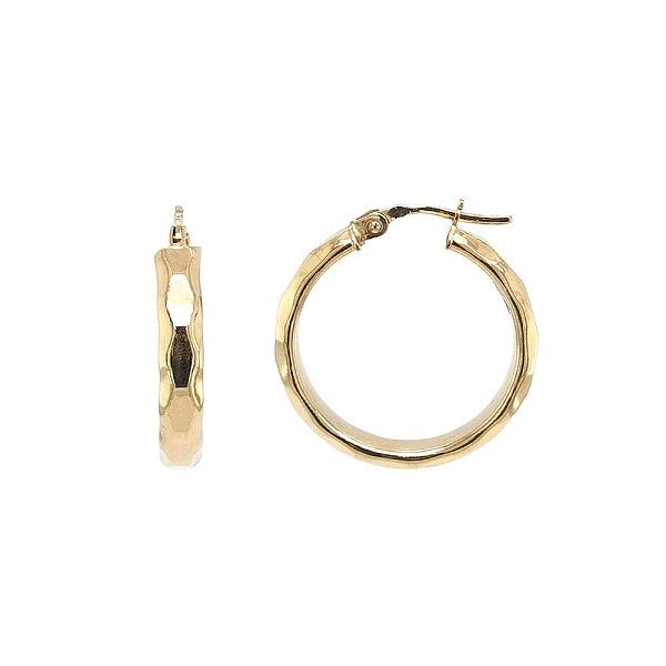 Ohrringe aus Gold mit feinem, strukturiertem Design