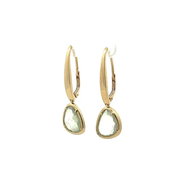 Goldene Ohrringe mit blauem Stein