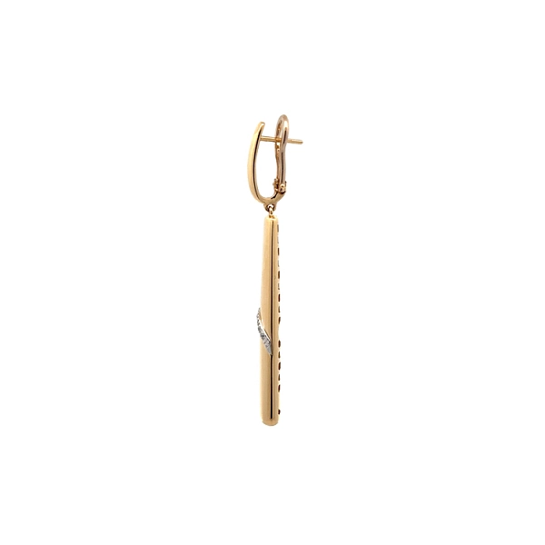 Vibrierende Ohrhänger - Die Eleganz von Gelbgold und Zirkonen