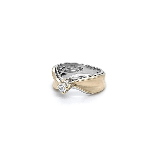 Verlobungsring mit Zirkon aus kombiniertem Gold