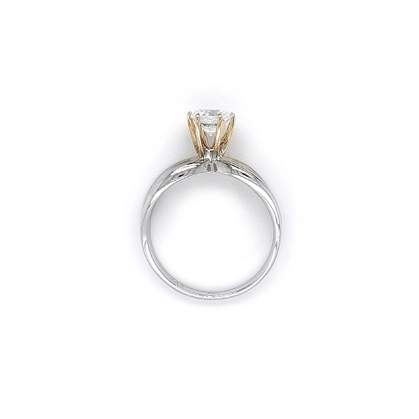 Ring mit Zirkon aus Kombinationsgold