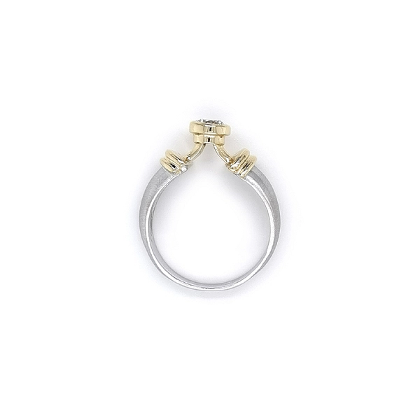 Ring mit Zirkon aus Kombinationsgold