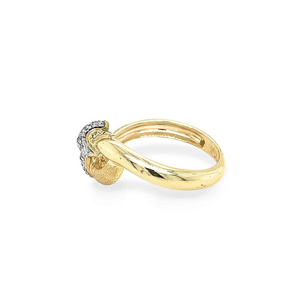 Goldring mit Zirkonen