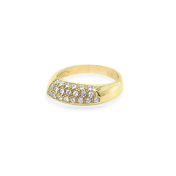 Goldring mit Zirkonen