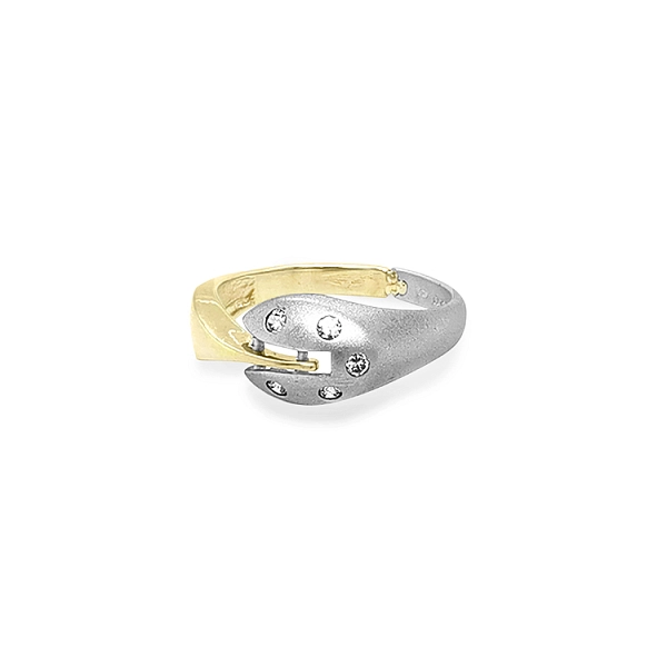 Goldring mit Zirkonen
