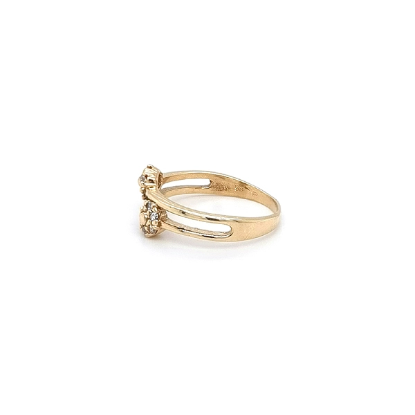 Goldring mit Zirkonen Blume