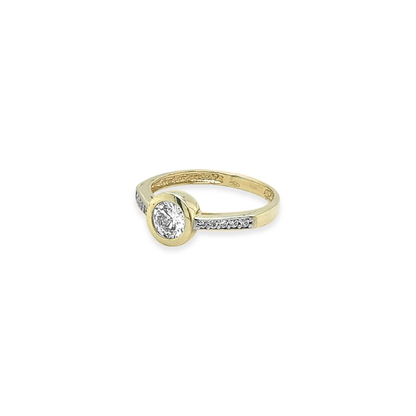 Gold Verlobungsring mit Zirkonen