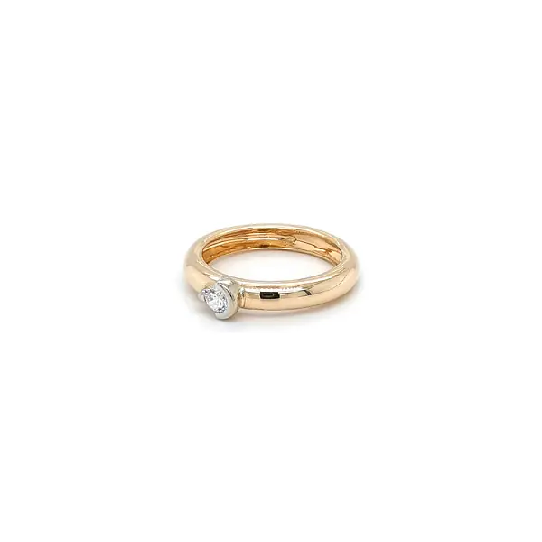 Gold Verlobungsring mit Zirkon