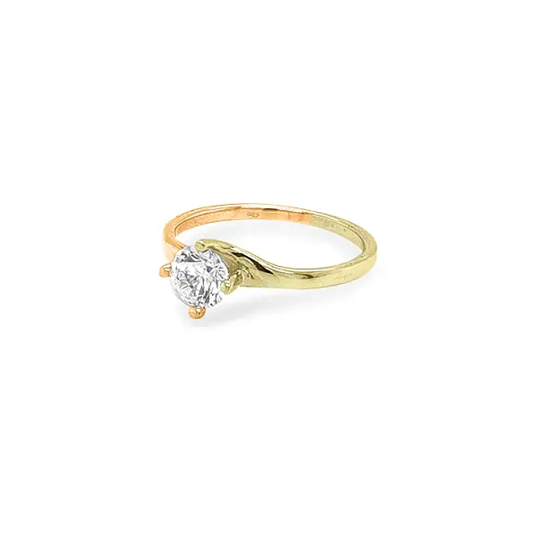 Gold Verlobungsring mit Zirkon