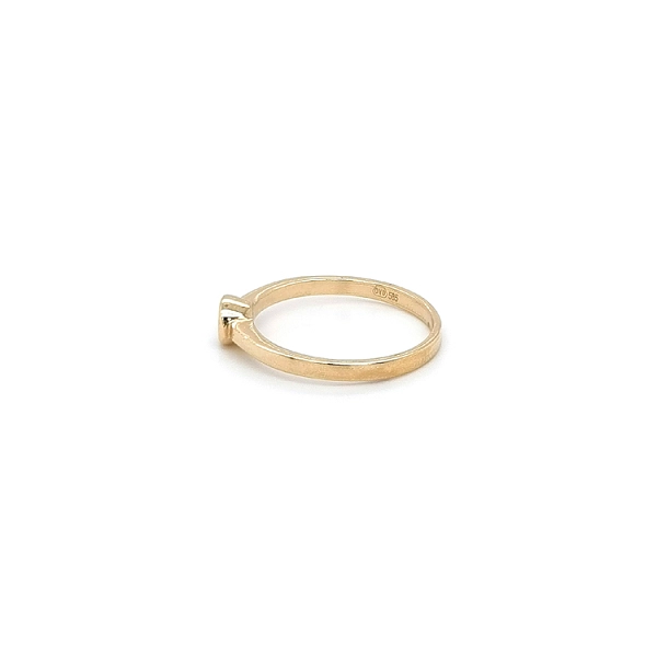 Gold Verlobungsring mit Zirkon