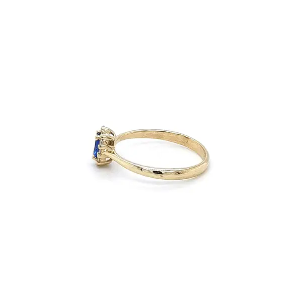 Goldener Ring mit Mordé-Stein