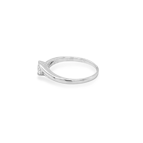 Gold Verlobungsring mit Zirkon