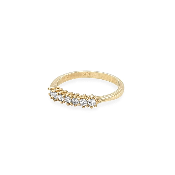 Goldring mit Zirkonen