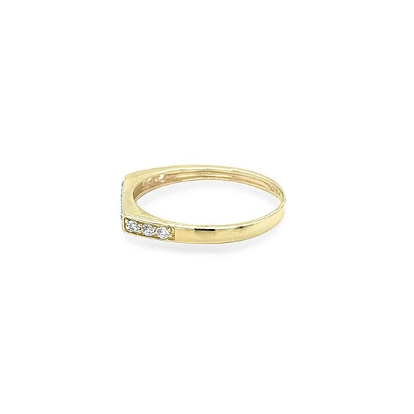 Goldring mit Zirkonen