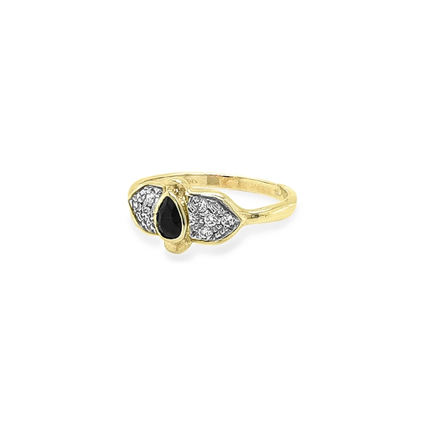 Goldring mit farbigen Zirkonen
