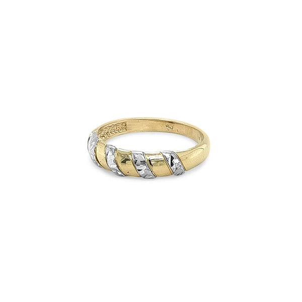 Goldring aus Kombinationsgold