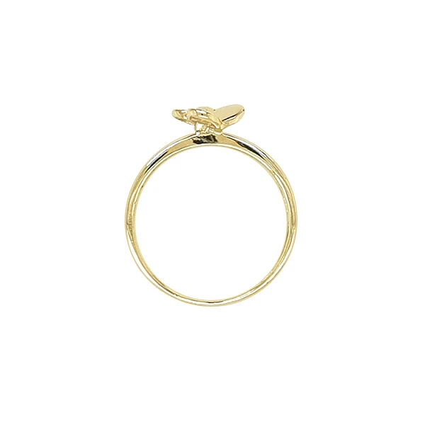 Goldener Ring in Form eines Schmetterlings