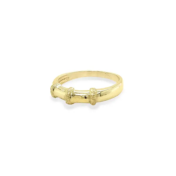Goldener Ring