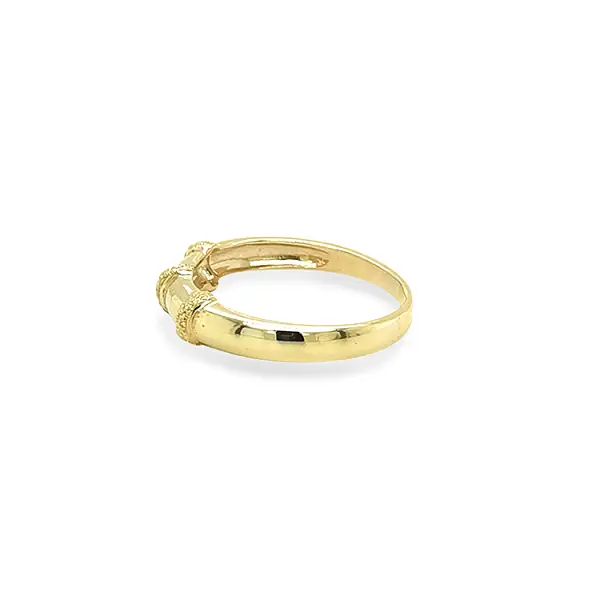 Goldener Ring