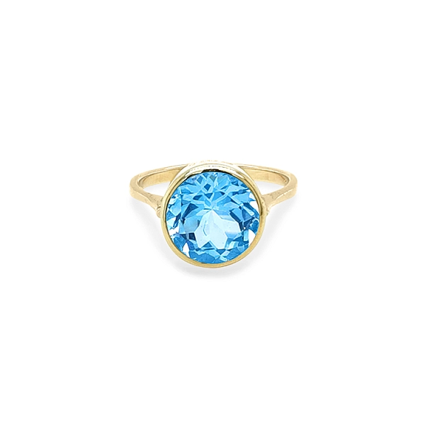 Goldring mit blauem Stein