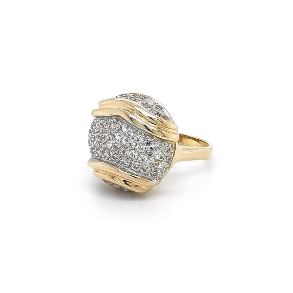 Goldring mit Zirkonen