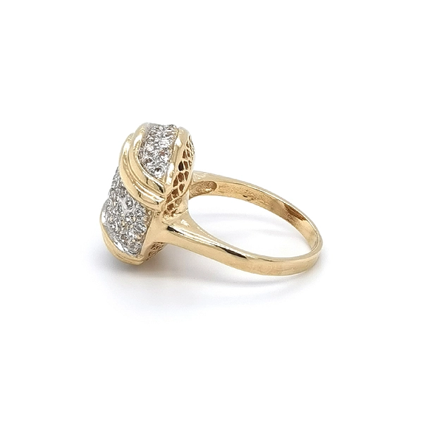 Goldring mit Zirkonen