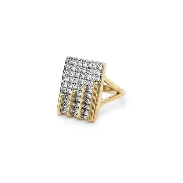 Ring mit Zirkonias in Gold-Kombination