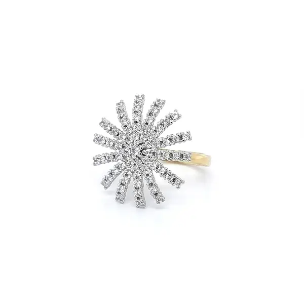 Ring mit Zirkonias in Gold-Kombination