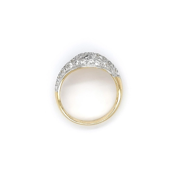 Ring mit Zirkonias in Gold-Kombination