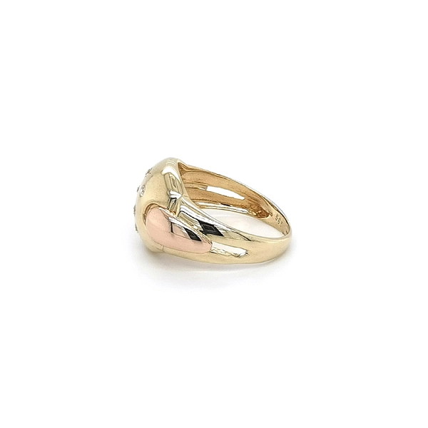 Ring mit Zirkonias in Gold-Kombination