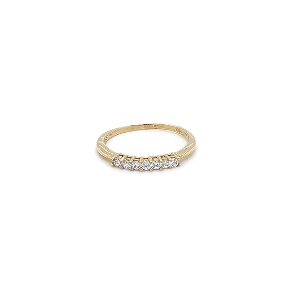 Goldring mit Zirkonen