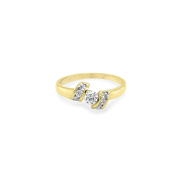 Goldring mit Zirkonen