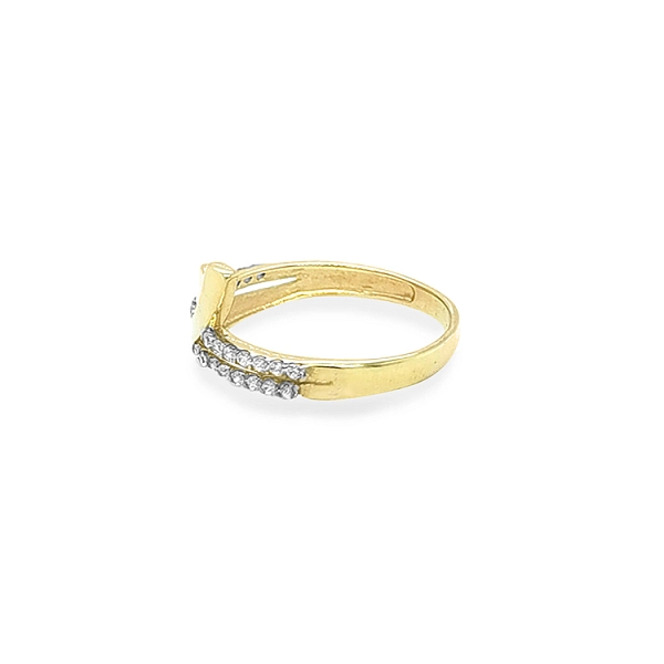 Goldring mit Zirkonen
