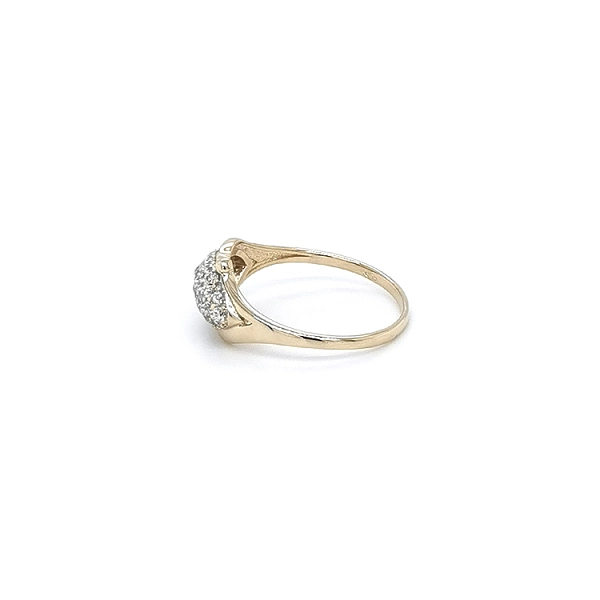Goldring mit Zirkonen