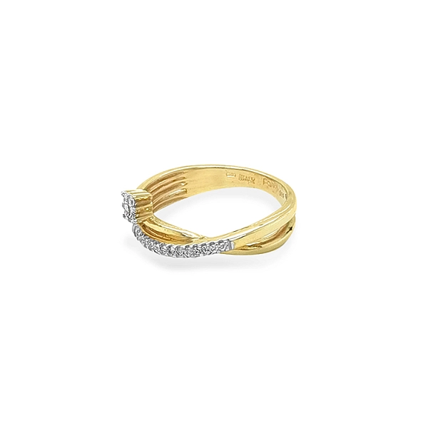 Goldring mit Zirkonen