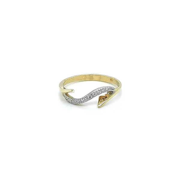 Ring mit Zirkonias in Gold-Kombination