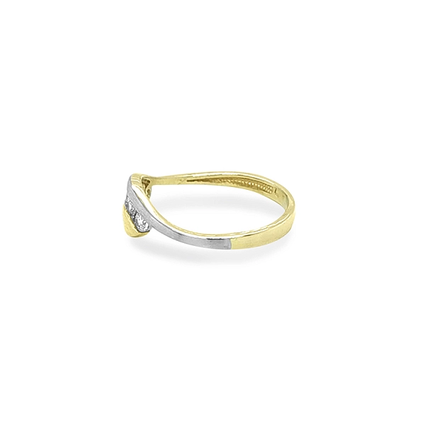 Goldring mit Zirkonen