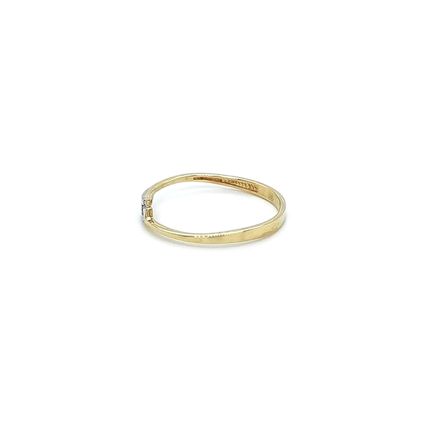 Ring mit Zirkonias in Gold-Kombination
