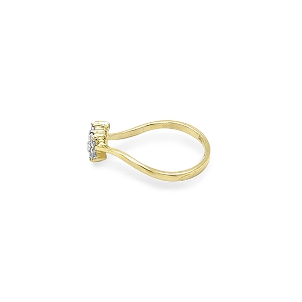 Goldring mit Zirkonen