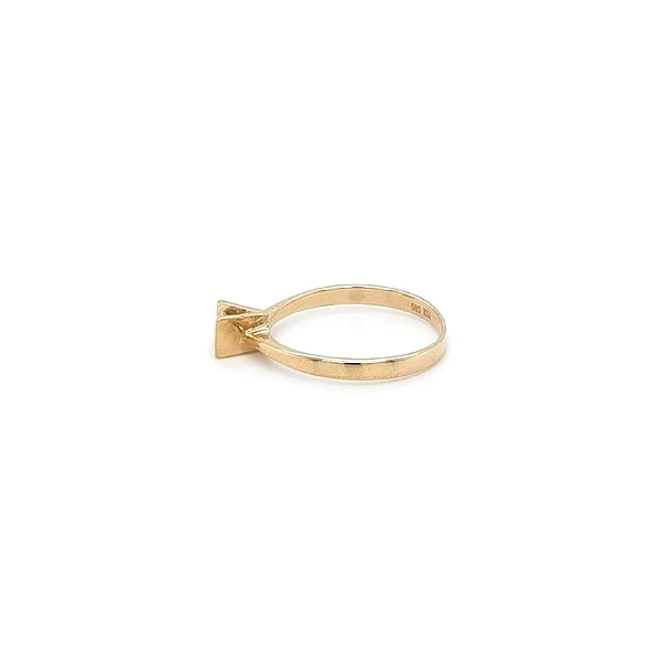 Gold Verlobungsring mit Zirkon