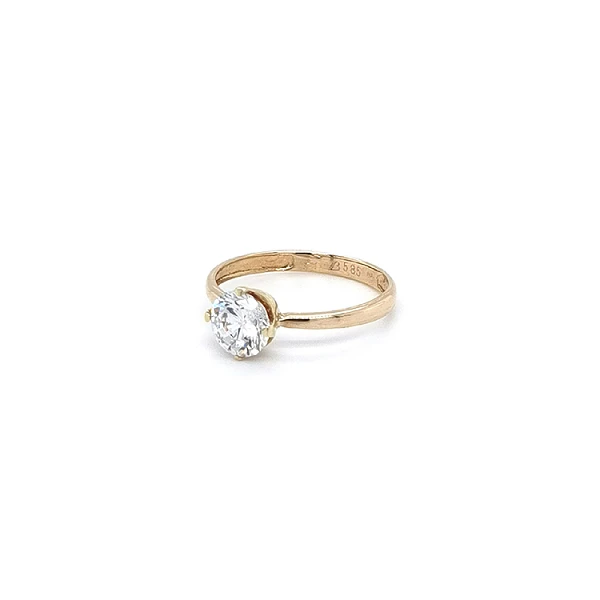 Gold Verlobungsring mit Zirkon