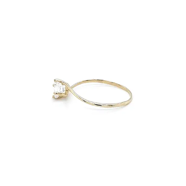 Gold Verlobungsring mit Zirkon