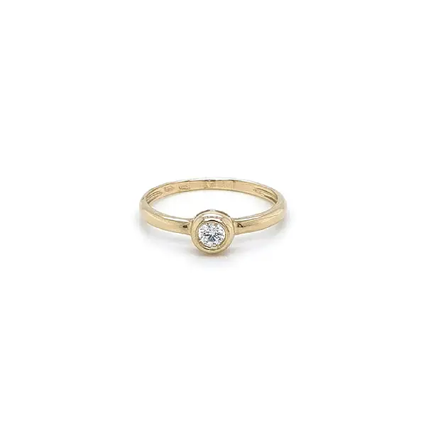 Gold Verlobungsring mit Zirkon