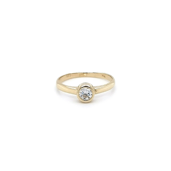 Gold Verlobungsring mit Zirkon