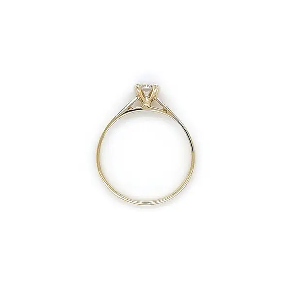 Gold Verlobungsring mit Zirkon