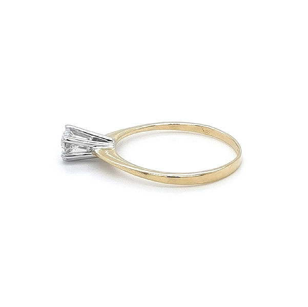 Verlobungsring mit Zirkon aus kombiniertem Gold